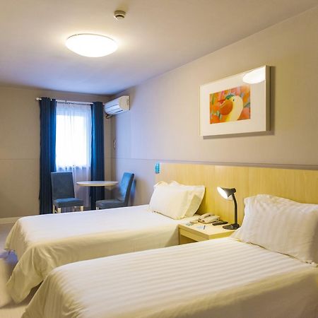 Jinjiang Inn Wuhan Optics Valley Avenue Gaoxiner Road Экстерьер фото