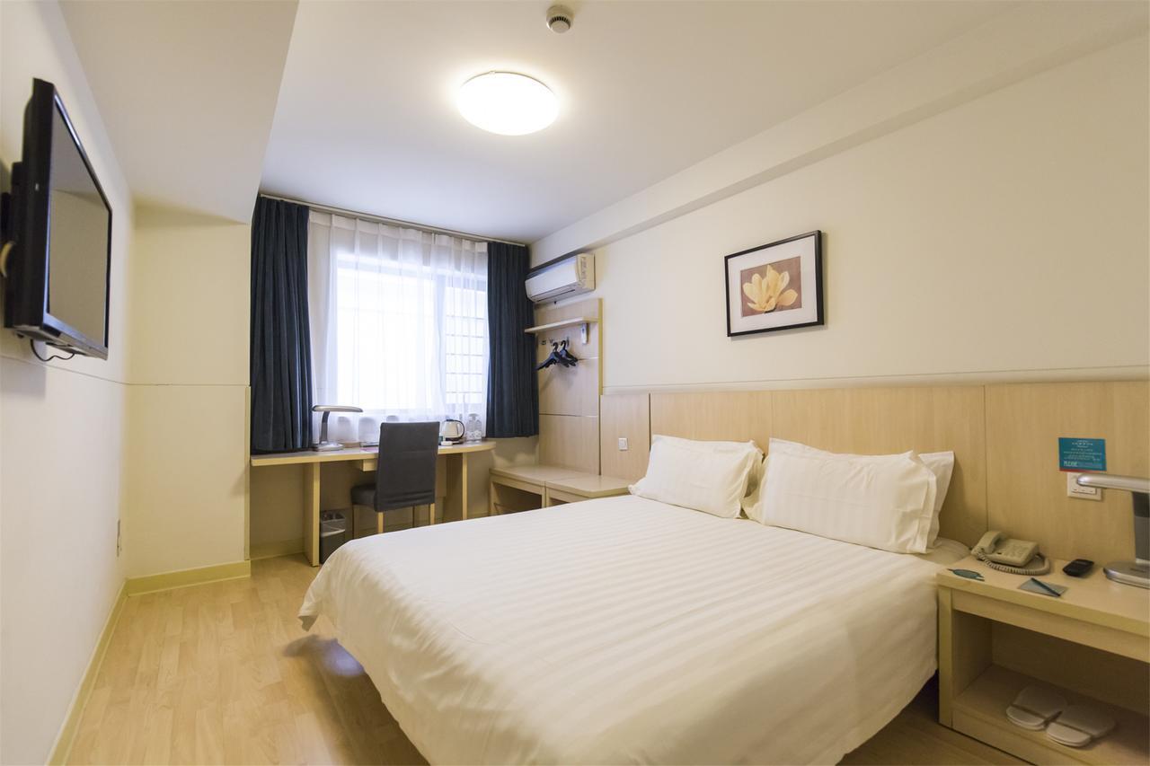 Jinjiang Inn Wuhan Optics Valley Avenue Gaoxiner Road Экстерьер фото